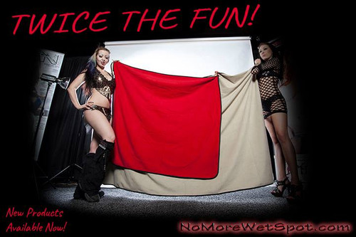 The girls are holding up the jumbo, along with one of our regular Red/Black blankets. The girls are holding up the jumbo, along with one of our regular Red/Black blankets.