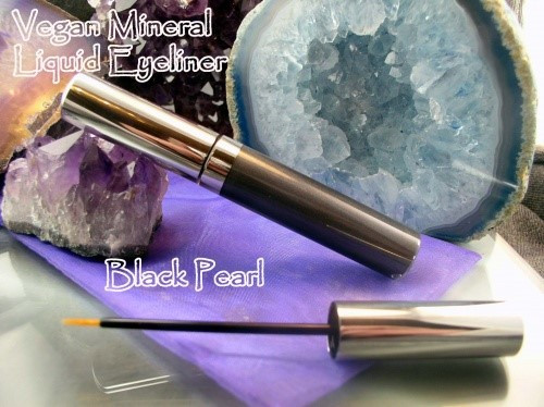 Vegan Gel Eyeliner Black Pearl