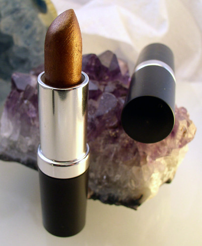 Vegan Lipstick in Kiss Me Honey