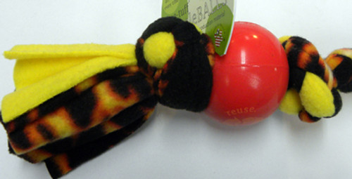 Knots on both ball ends prevents the ball from moving. Knots on both ball ends prevents the ball from moving.