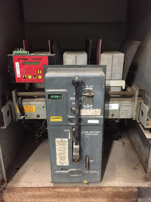 LA-1600 Allis-Chalmers 1600A MO/DO LSIG Air Circuit Breaker W/AC-PRO LA-1600 Allis-Chalmers 1600A MO/DO LSIG Air Circuit Breaker W/AC-PRO