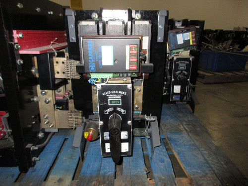 G-25 Allis-Chalmers 200A MO/DO LSIG Air Circuit Breaker G-25 Allis-Chalmers 200A MO/DO LSIG Air Circuit Breaker