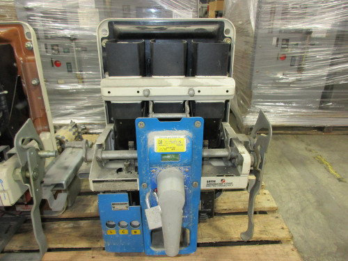 AKU-2-25-M GE 600A MO/DO 1200A Fuses LI Air Circuit Breaker AKU-2-25-M GE 600A MO/DO 1200A Fuses LI Air Circuit Breaker