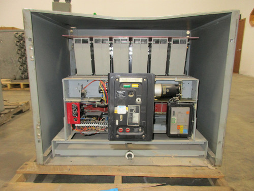 100H-3 Federal Pioneer 4000A EO/DO LSIG Air Circuit Breaker W/Cell 100H-3 Federal Pioneer 4000A EO/DO LSIG Air Circuit Breaker W/Cell