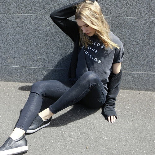 Casper Denim Cargo in Navy by BETTY BASICS*