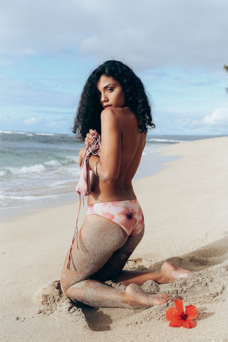 Paia Reversible Moderate Coverage Bikini Bottom Customize Size & Choose from 50+ Fabrics1