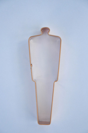 CINDYS CONFECTION COLLECTION GROOM