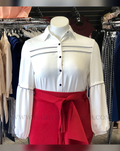 CLASSIC TRIM BLOUSE