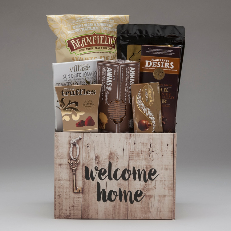A classic arrangement of cookies, chocolate & snacks to Congratulate the new home owners; whether from friends & family, or from Realtors, Real Estate Professionals & Mortgage Brokers wishing to congratulate their clients, it is sure to please!