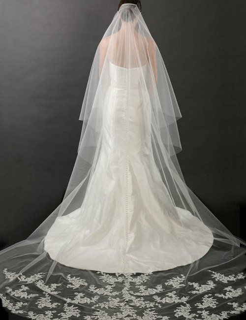 cathedral veil wedding