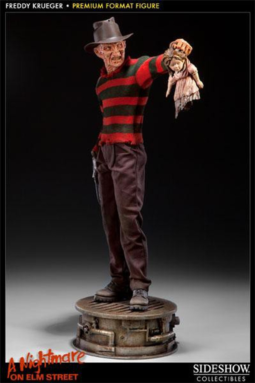 A Nightmare on Elm Street Premium Format Freddy Krueger Statue