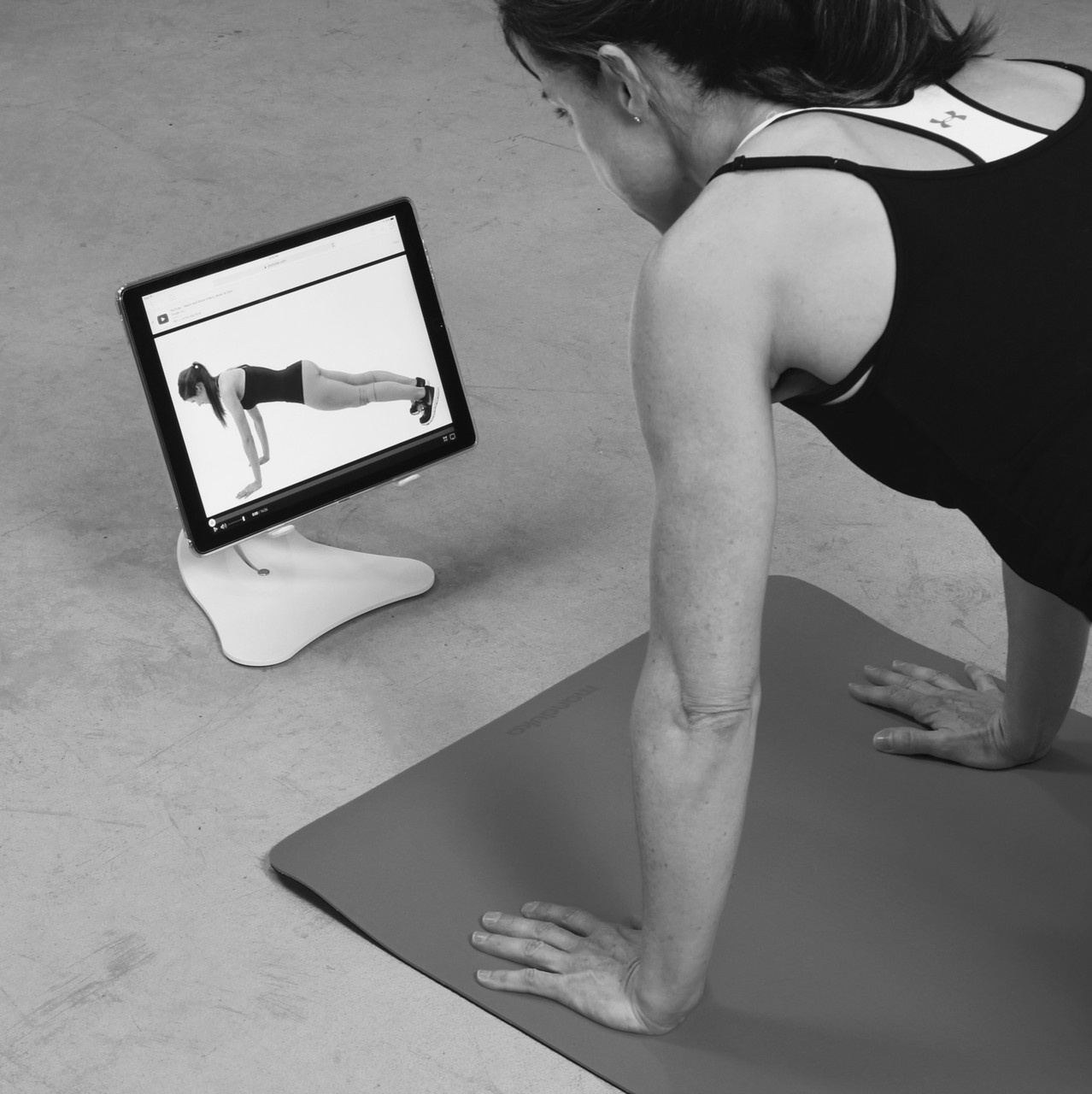 Professionals Love Simplex Tablet iPad Stand