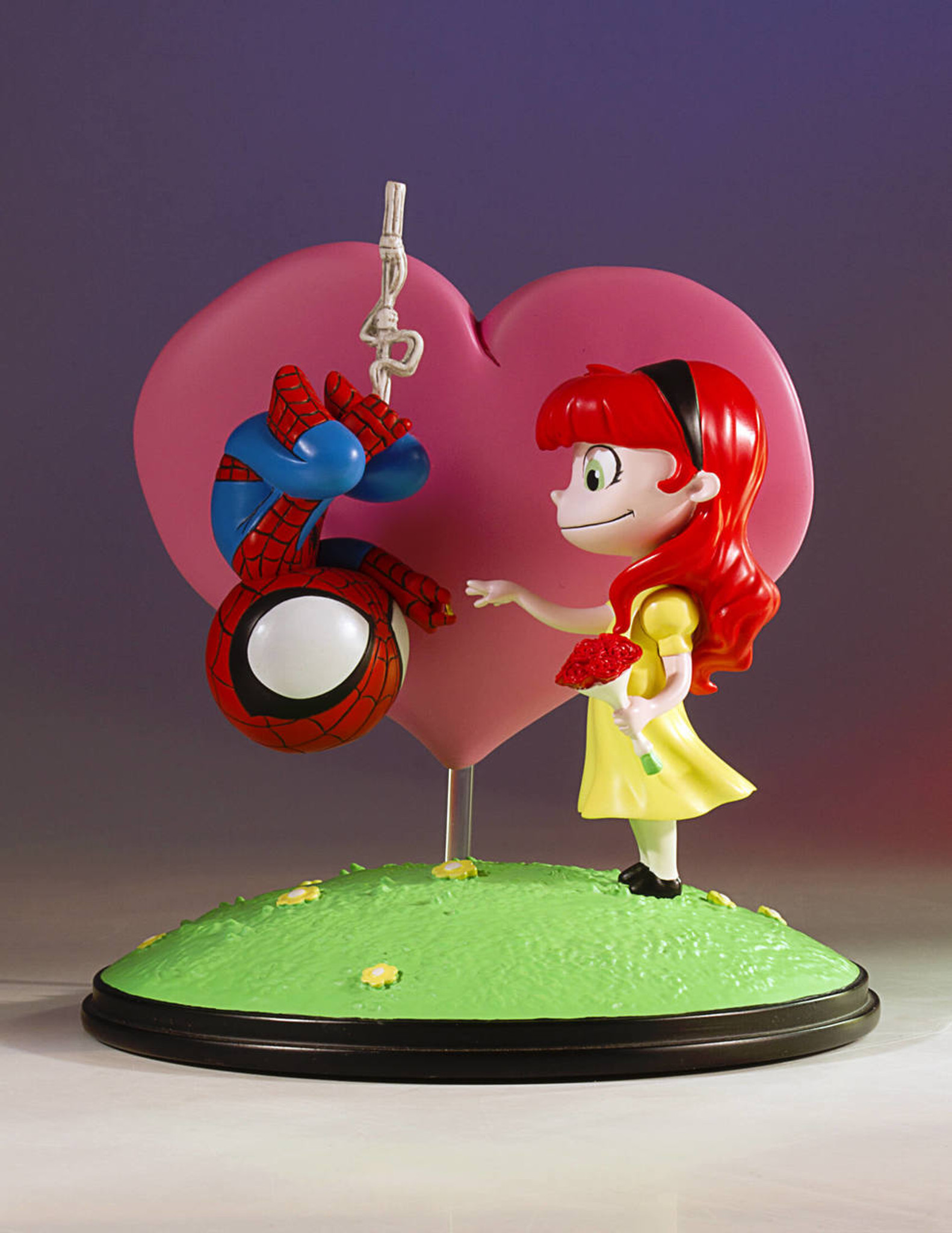 spider man and mary jane animated statue gentle giant ltd