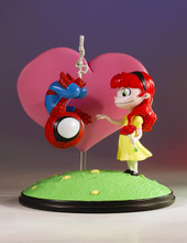 Spider-Man and Mary Jane Animated Statue