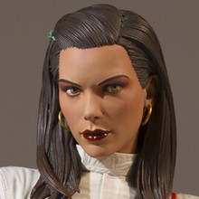 Honey Trap Junior Statue