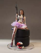Honey Trap Junior Statue