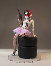 Honey Trap Junior Statue