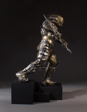 Klingon Torchbearer Collector's Gallery Statue