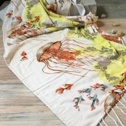OCTOPUSSY Beach Towel