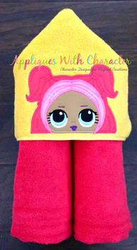 VRQT Doll Peeker Applique Design VRQT Doll Peeker Applique Design