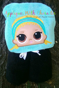 Kicks Doll Peeker Applique Design Kicks Doll Peeker Applique Design
