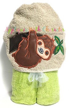Sloth in Tree Applique Design Sloth in Tree Applique Design