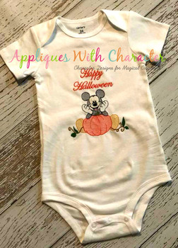 Mr Mouse with Pumpkin Bean Stitch Design Mr Mouse with Pumpkin Bean Stitch Design