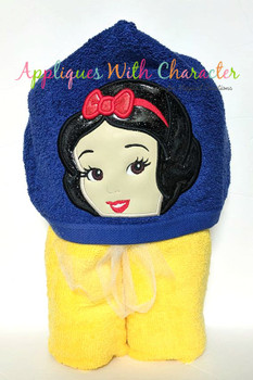 Snow Girl Peeker Applique Design Snow Girl Peeker Applique Design