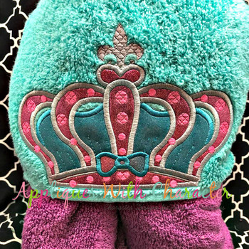 Crown Peeker Applique Design Crown Peeker Applique Design