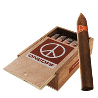 Illusione ONEOFF Piramides Cigars - Natural Box of 10 Illusione ONEOFF Piramides Cigars - Natural Box of 10