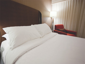 White Valley Classic Hotel Flat Sheets White Valley Classic Hotel Flat Sheets