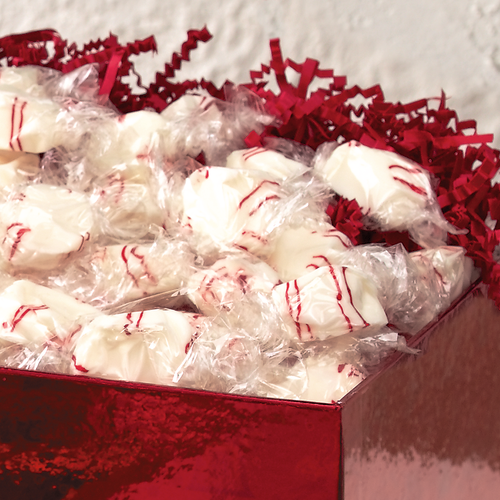 Peppermint Taffy Kisses Gift Box