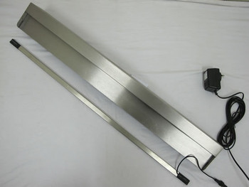 900mm Wide Stainless Steel 316Grade with Multi-colour LED Light Bar. Remote Included. 900mm Wide Stainless Steel 316Grade with Multi-colour LED Light Bar. Remote Included.