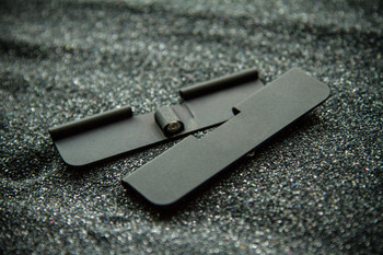 V Seven Ultra-Light AR-15 Port Door V Seven Ultra-Light AR-15 Port Door