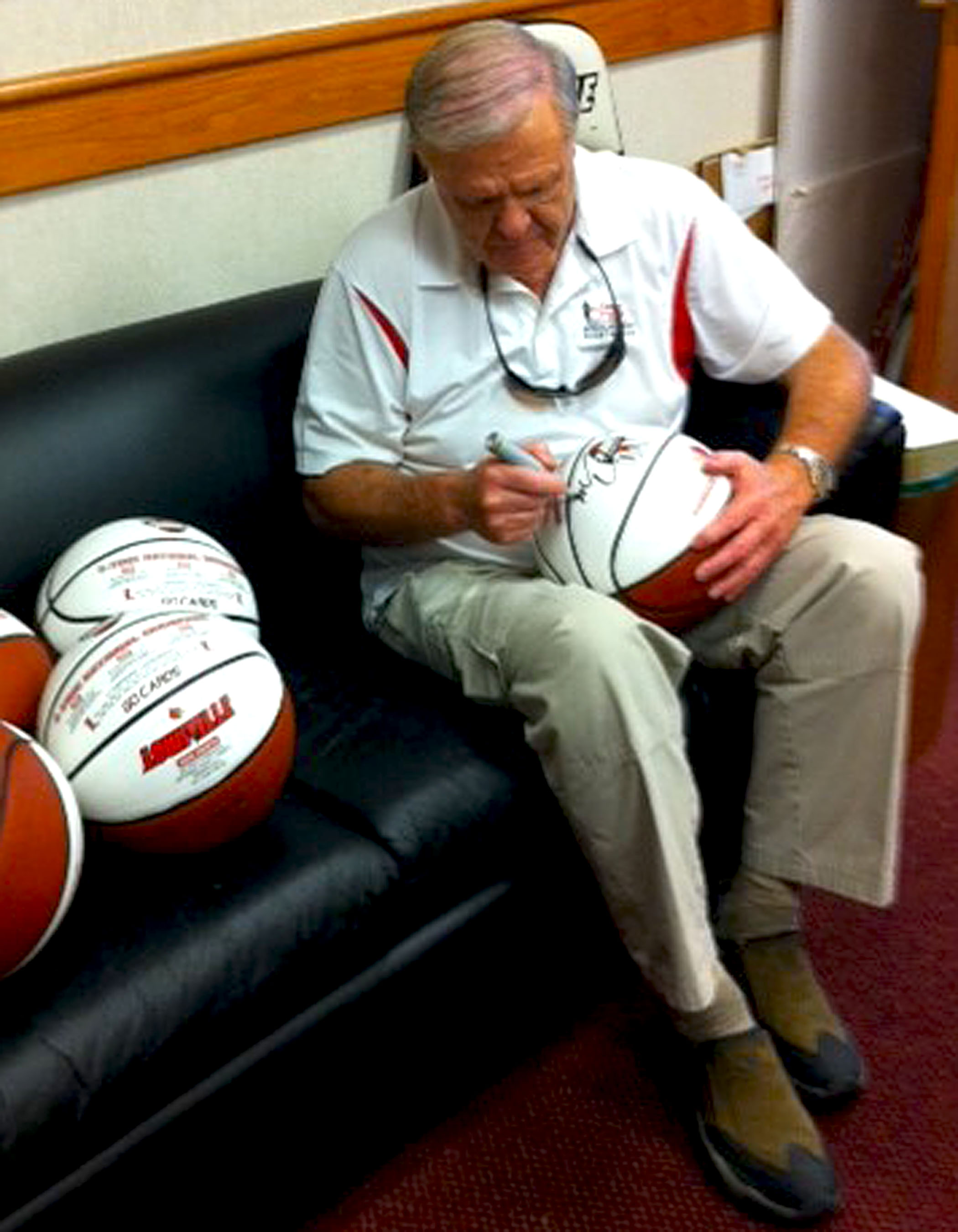 denny-crum.jpg denny crum