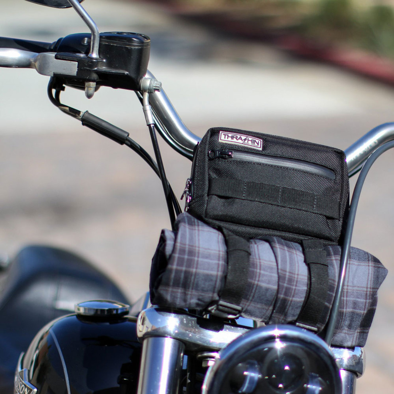 Leather motorcycle handlebar bag