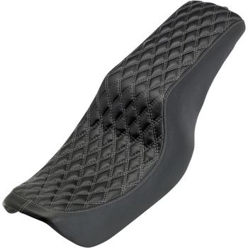 Biltwell Atlas Seat for 1996-2003 Harley Dyna - Diamond Stitch Biltwell Atlas Seat for 1996-2003 Harley Dyna - Diamond Stitch
