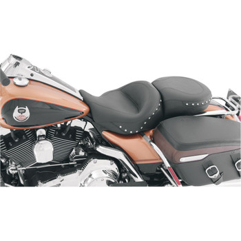 Mustang Standard Touring Seat for 2008-2018 Harley Touring - Chrome Studded Mustang Standard Touring Seat for 2008-2018 Harley Touring - Chrome Studded