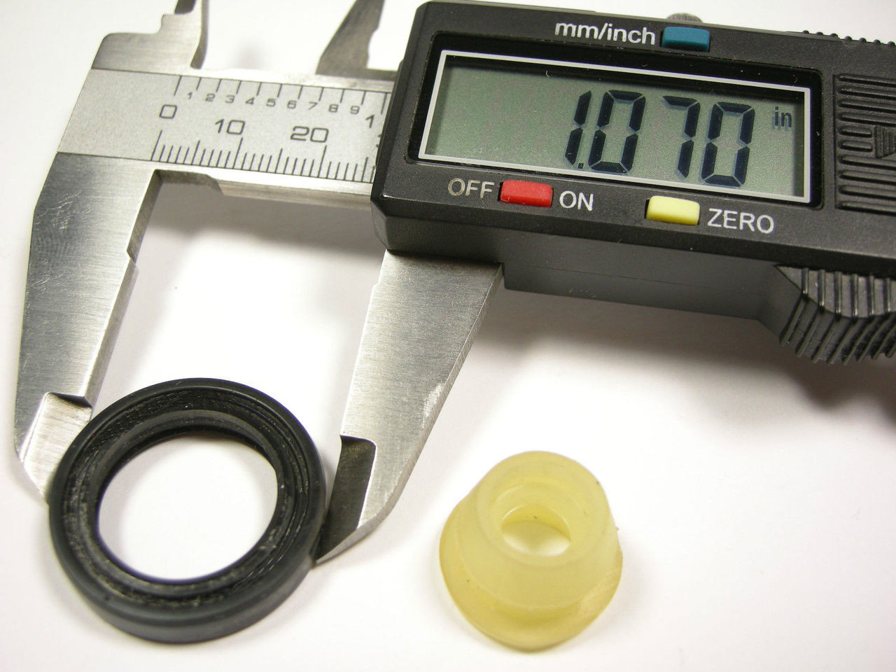 Linkage Shaft Seal & Grommet Kit FORD C4 C6 AOD FIOD Transmission