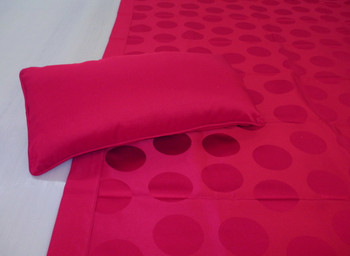 Robert Allen Coverlet Bed Scarf Throw Runner AND Accent Pillow Cranberry Circles Robert Allen Coverlet Bed Scarf Throw Runner AND Accent Pillow Cranberry Circles