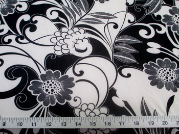 Discount Fabric Printed Lycra Spandex Stretch Black White Daisies Floral 400D Discount Fabric Printed Lycra Spandex Stretch Black White Daisies Floral 400D
