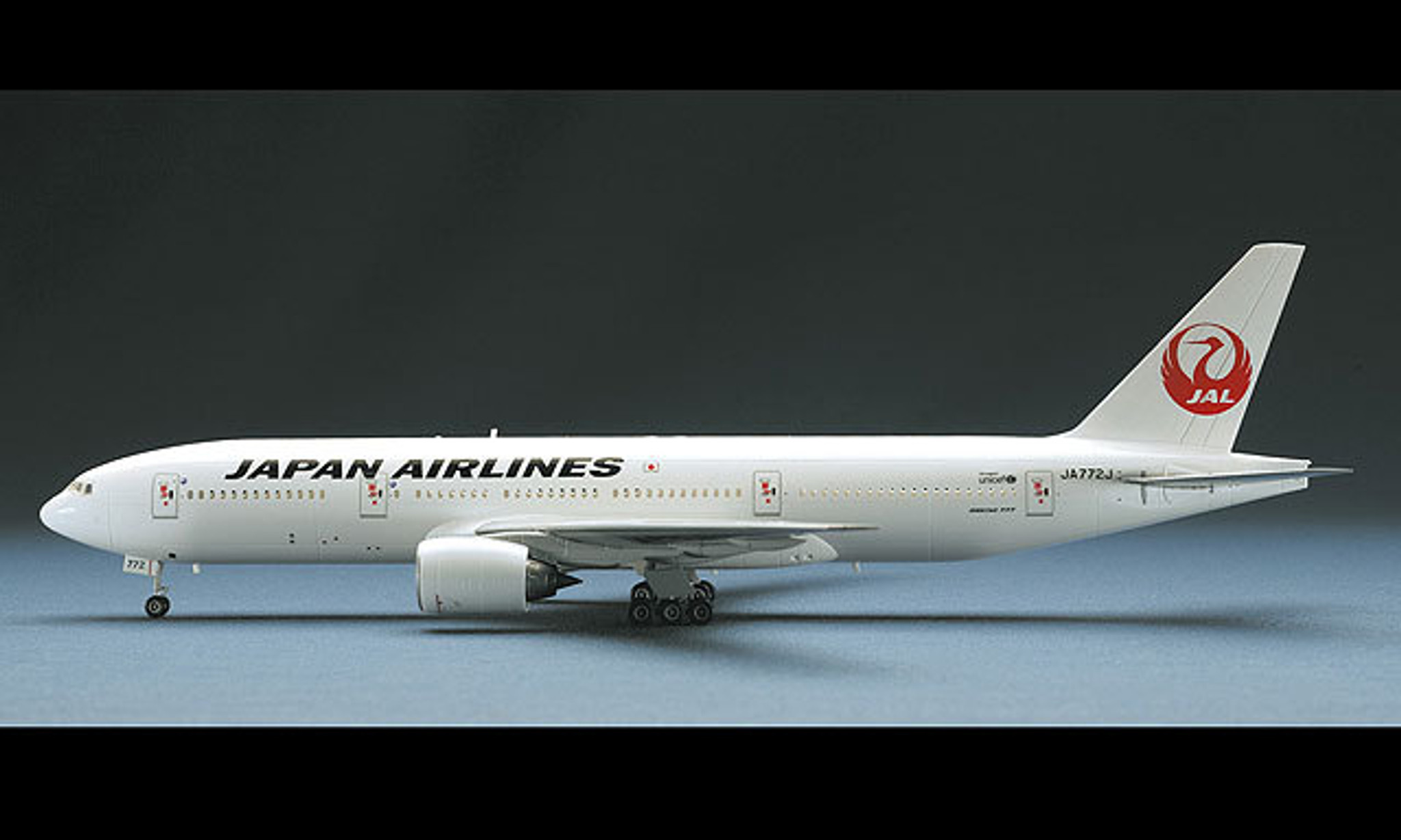 Hasegawa 14 JAL Japan Airlines Boeing 777 200 1 200 Scale Hasegawa 14 JAL Japan Airlines Boeing 777 200 1 200 Scale