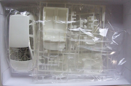 Fujimi ID-129 Mitsubishi Colt Elegance Version 1/24 Scale Kit