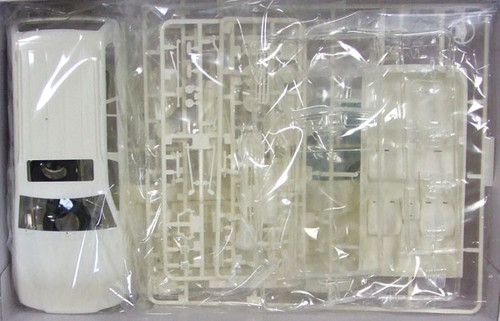 Fujimi ID-132 Toyota Land Cruiser 100 VAN VX 1/24 Scale Kit