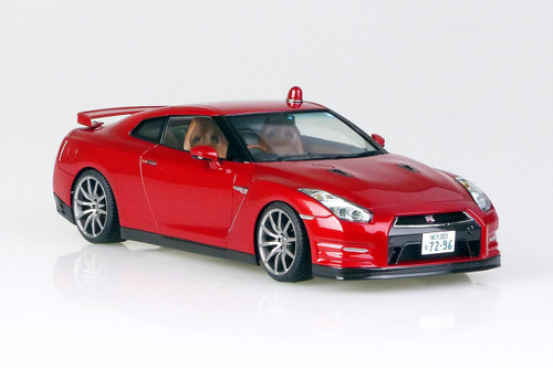Aoshima 52167 Nissan R35 GT-R (Abunai Deka) DVD & Blu-ray Launch Package 1/24 Scale Kit