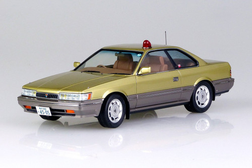 Aoshima 52174 Nissan F31 Leopard (Abunai Deka) DVD & Blu-ray Launch Package 1/24