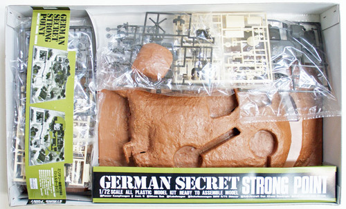 Arii 444818 German Secret Strong Point (Shelter) 1/72 Scale Kit (Microace)