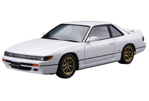 Aoshima 52105 The Model Car 13 Nissan Silvia PS13 '91 1/24 Scale Kit