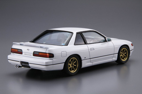 Aoshima 52105 The Model Car 13 Nissan Silvia PS13 '91 1/24 Scale Kit