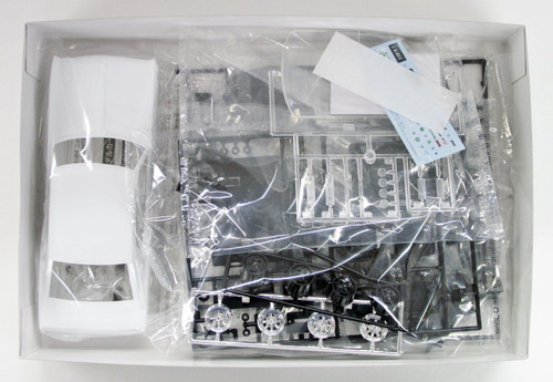 Aoshima 52112 The Model Car 14 Nissan KHC130 Laurel HT2000SGX '75 1/24 Scale Kit